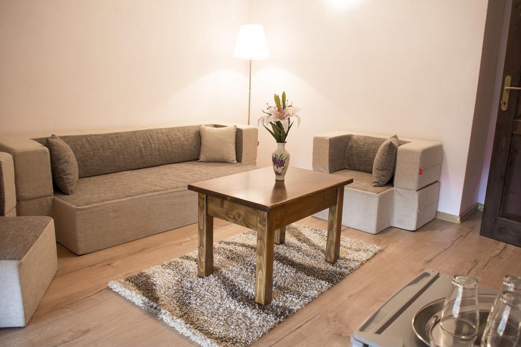 Pensiunea Stella Dragus Exteriér fotografie